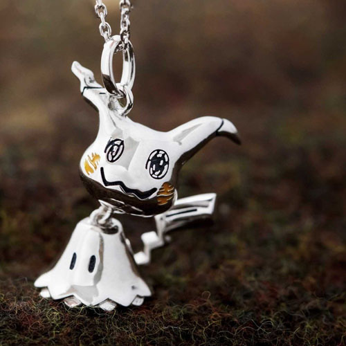 Mimikyu pendant. Great Mimikyu merch for trainers who love spooky accessories.